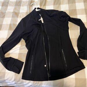 Lululemon jacket size 10